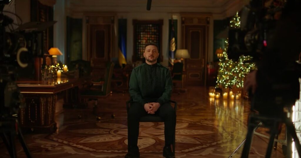 Бажаємо миру, але суворо проти зникнення України: новорічне звернення Зеленського