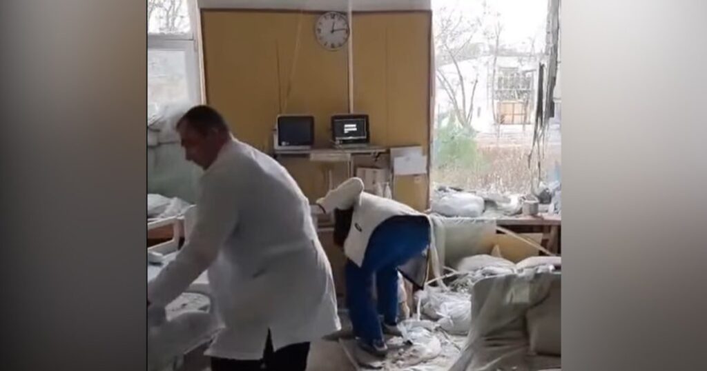 У Херсоні дві медсестри отримали поранення внаслідок атаки ЗС Росії після проривання стіни відділення