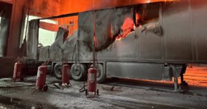 Нічний обстріл Одеси: на "Новій пошті" знищено 110 посилок на 2,3 млн грн, що чекати клієнтам