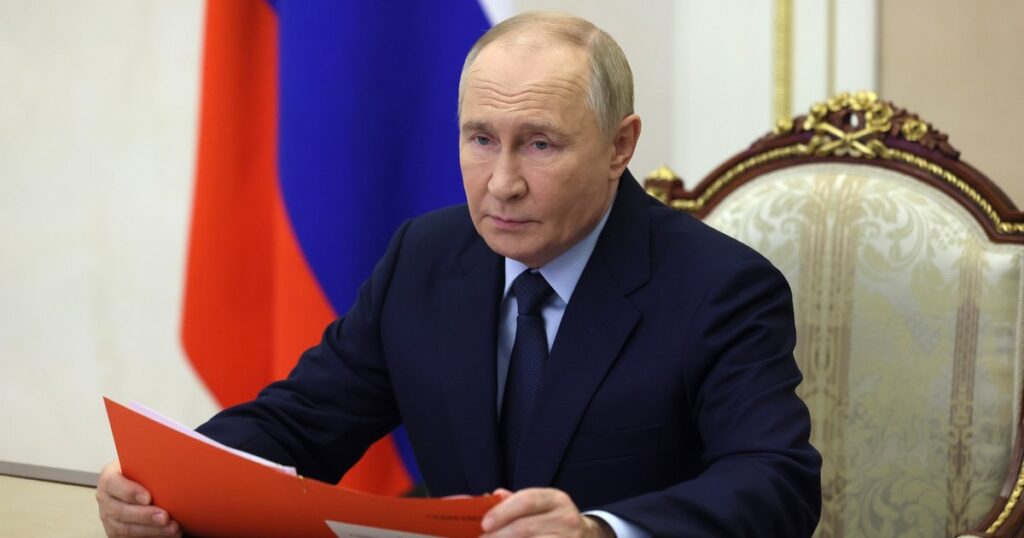 91 дрон над резиденцією Путіна: Міноборони РФ продемонструвало маршрут БпЛА під час "атаки" (карта)
