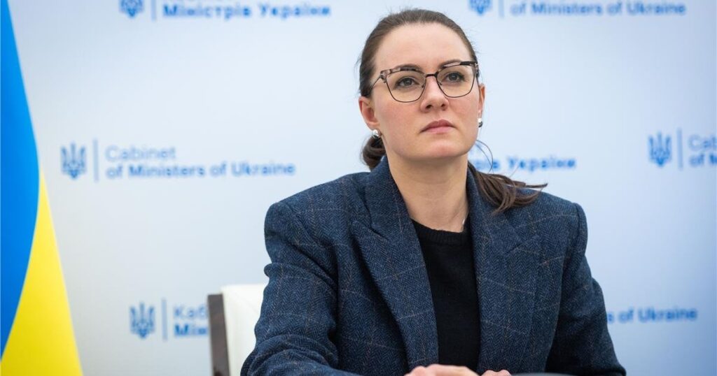 Дітям з інвалідністю нададуть 10 тисяч портативних зарядних станцій, — Свириденко