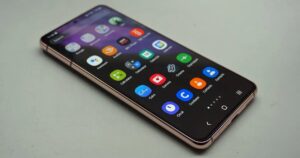 Як звільнити пам'ять на смартфоні простими кроками за порадами експерта