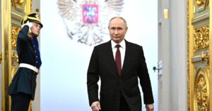 Чому Кремль не прагне миру: економіка ризикує зупинитися, але військова машина — ні