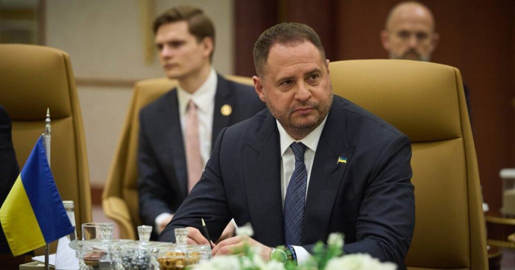 У Управлінні держохорони повідомили, чи триває охорона Єрмака