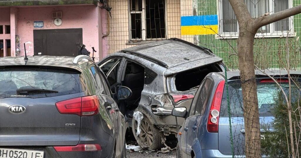 В Одесі стався вибух автомобіля: правоохоронці класифікували інцидент як теракт, оприлюднені деталі події