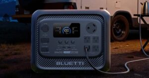 Зарядна станція Bluetti з унікальною потужністю: які пристрої може живити нова Elite 300 на 3 кВт⋅год