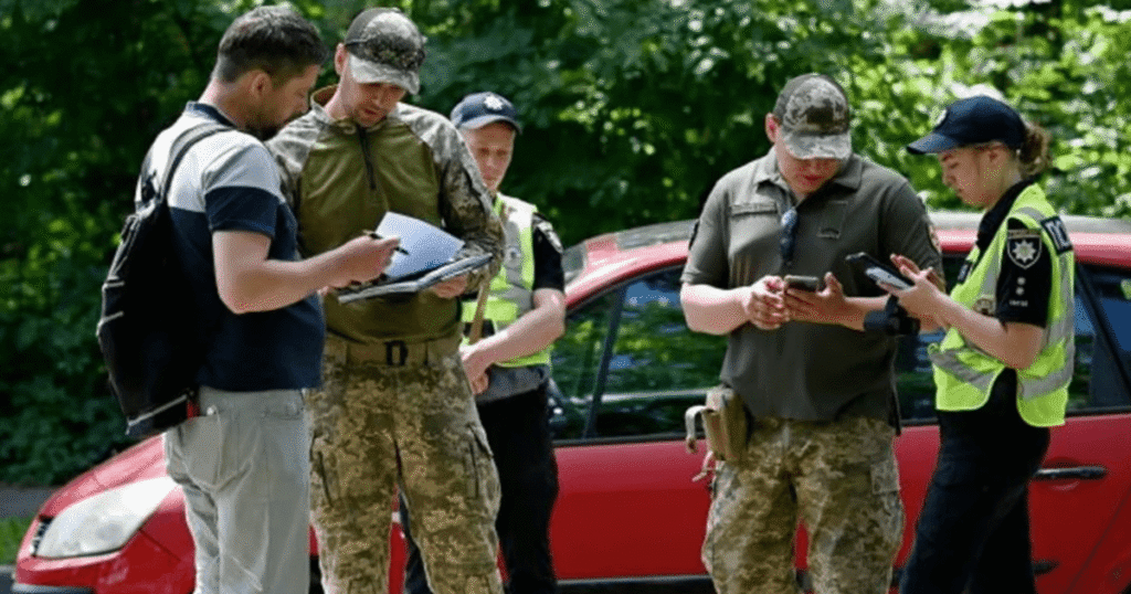 Запровадження обов'язкових жетонів та нових правил спілкування для представників ТЦК — пропозиції законопроєкту