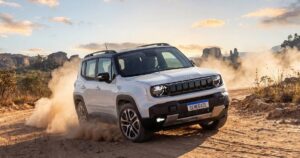 Сучасний дизайн та електрифікація: представлений новий Jeep Renegade 2026