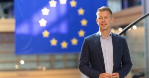 Мадяр готовий розблокувати 90 млрд євро для України: які умови пропонує ЄС, — Politico