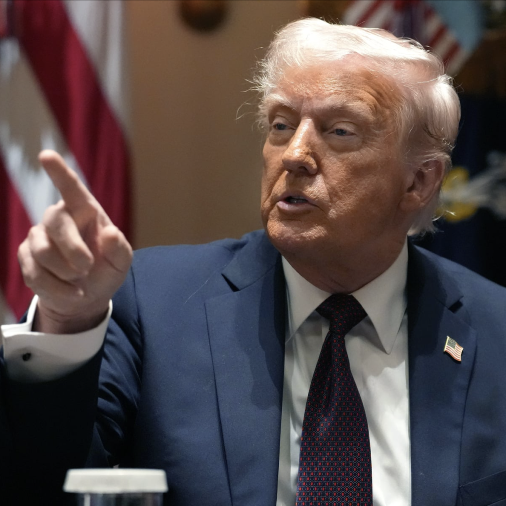 Трамп наростив удари по Ірану